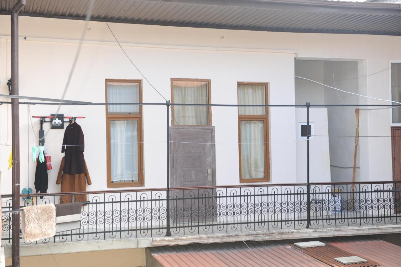 Apartment On Prospekt Mira 71 Σουχούμι Εξωτερικό φωτογραφία