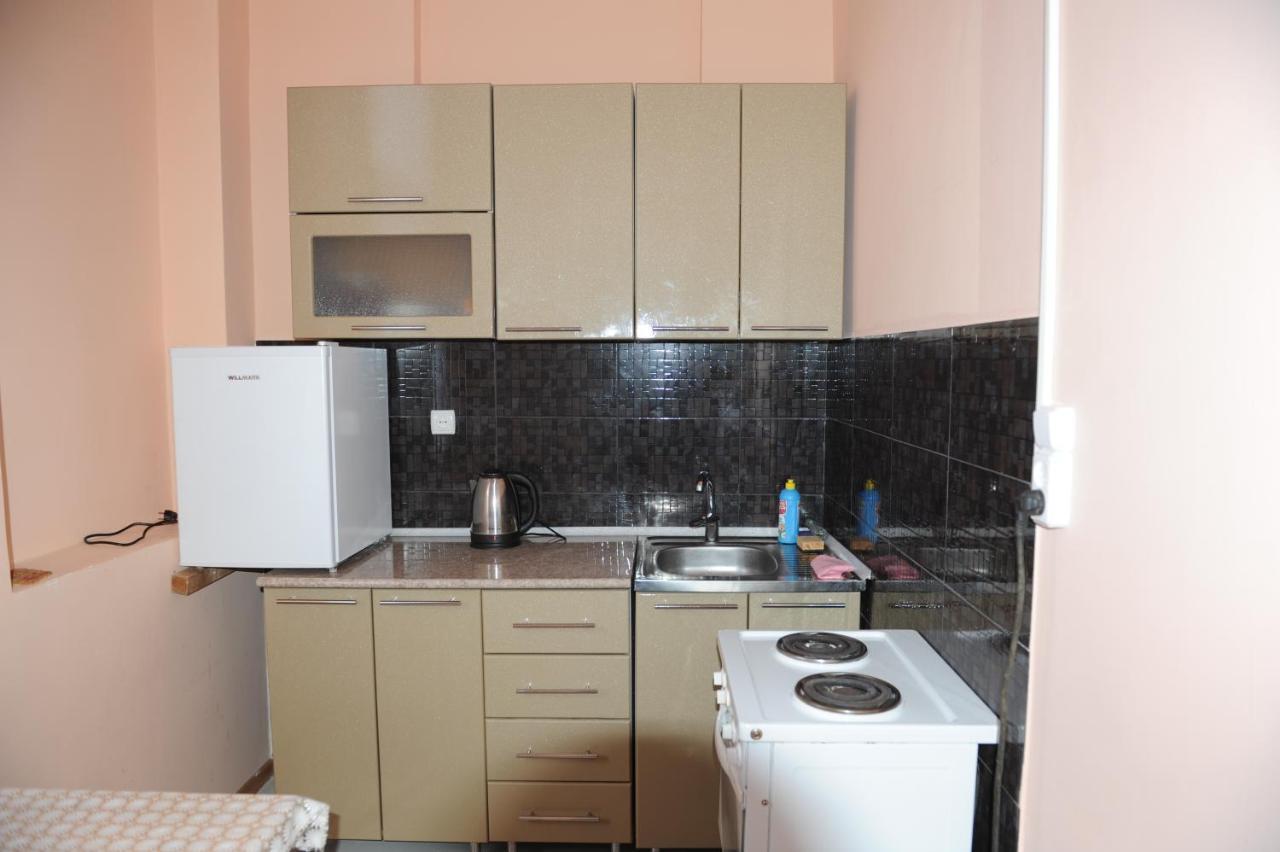 Apartment On Prospekt Mira 71 Σουχούμι Εξωτερικό φωτογραφία